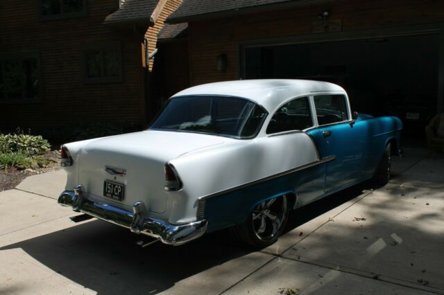 Chevrolet Bel Air/150/210 1955 image number 30