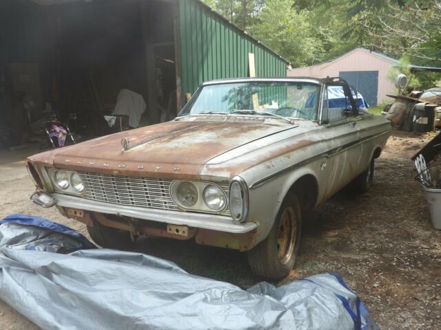 Plymouth Fury 1963 image number 18