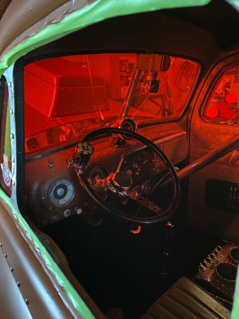 Ford F1 1951 image number 1