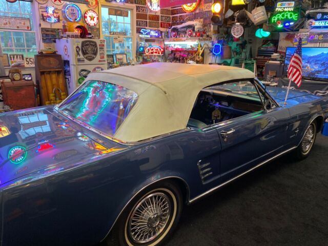 Ford Mustang 1966 image number 22