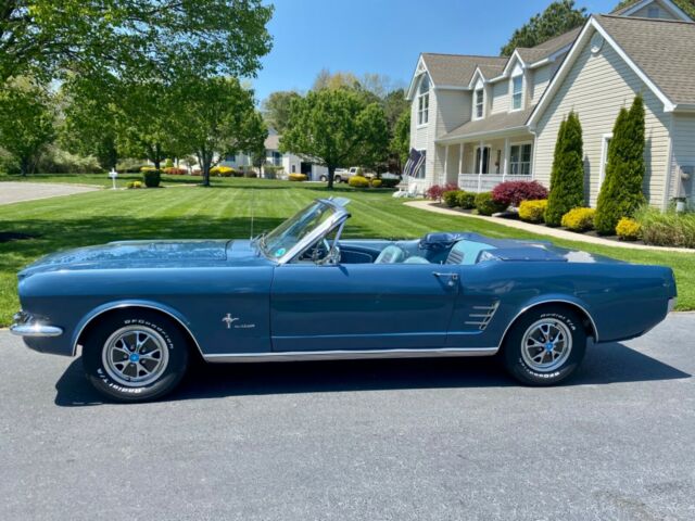 Ford Mustang 1966 image number 25