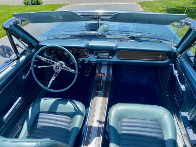 Ford Mustang 1966 image number 32
