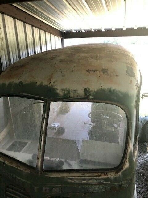 International Harvester Metro 1957 image number 13