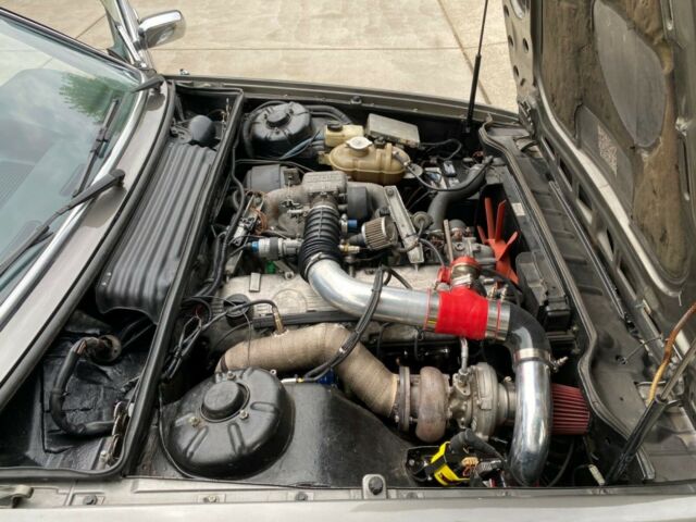 BMW 6-Series 1979 image number 13