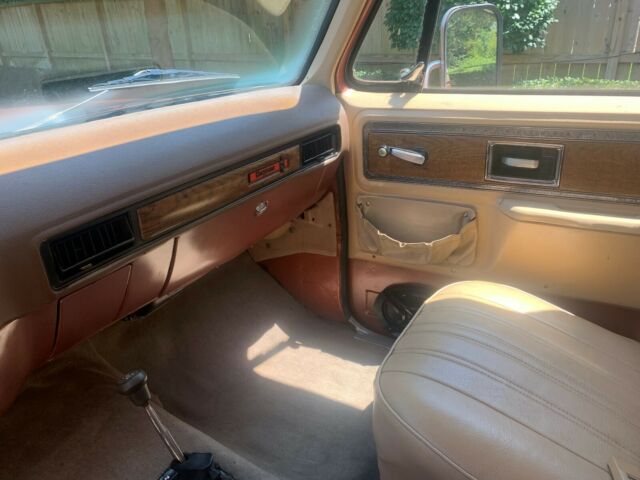 Chevrolet Cheyenne 1977 image number 33