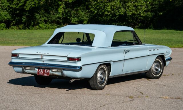 Buick Skylark 1962 image number 22