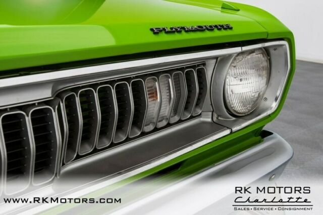 Plymouth Duster 1971 image number 17