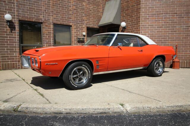 Pontiac Firebird 1969 image number 25