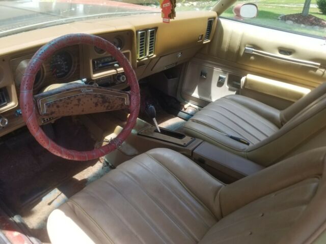 Chevrolet Monte Carlo 1976 image number 14