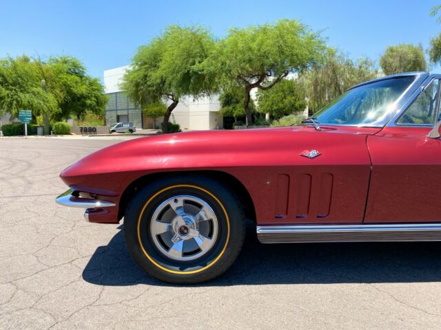 Chevrolet Corvette 1966 image number 12