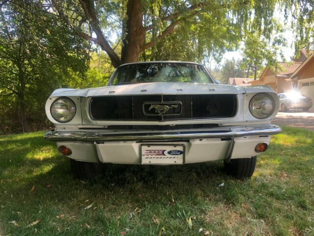 Ford Mustang 1965 image number 26