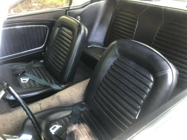 Ford Mustang 1965 image number 35