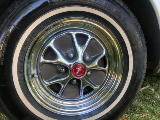 Ford Mustang 1965 image number 6
