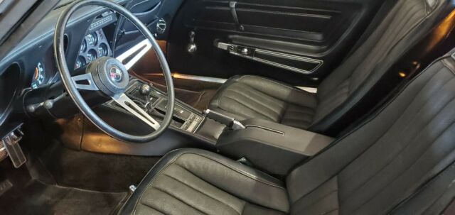 Chevrolet Corvette 1971 image number 12