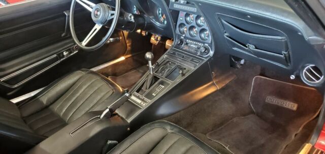 Chevrolet Corvette 1971 image number 37