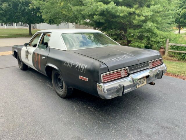 Plymouth Fury 1974 image number 4