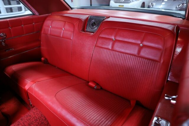 Chevrolet Impala 1962 image number 44