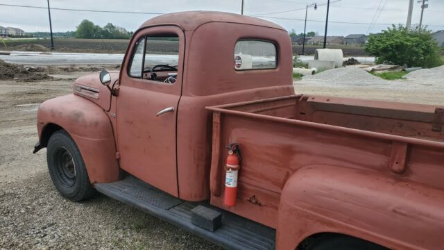 Ford Pickup 1949 image number 10