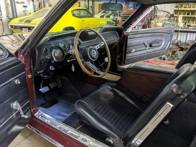 Ford Mustang 1967 image number 38