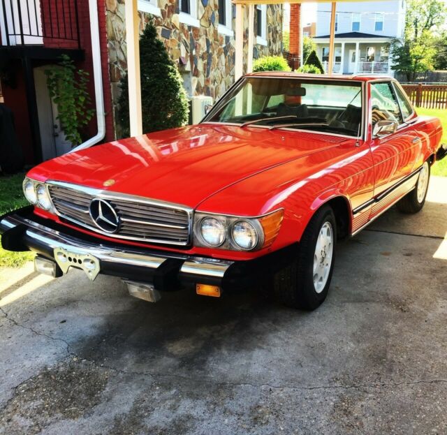 Mercedes-Benz 400-Series 1974 image number 8