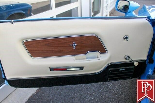 Ford Mustang 1970 image number 10