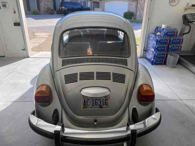 Volkswagen Beetle (1977) 1977 image number 28
