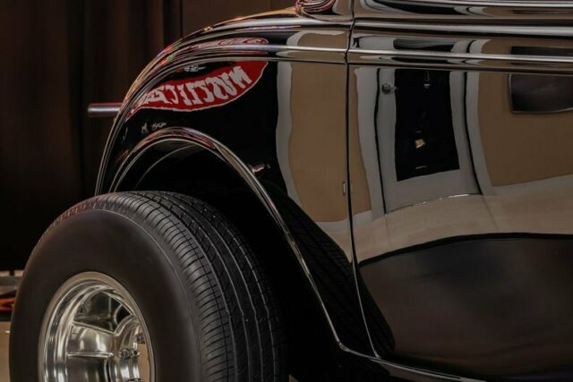 Ford 3-Window 1932 image number 20