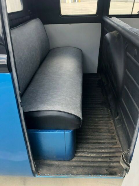 Volkswagen Bus/Vanagon 1962 image number 9