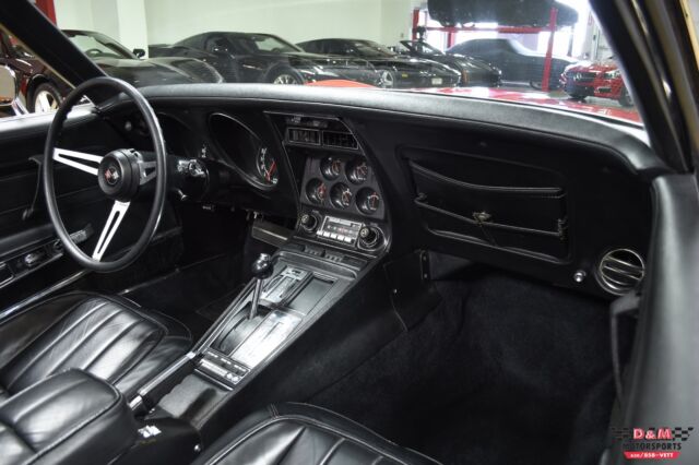 Chevrolet Corvette 1971 image number 14