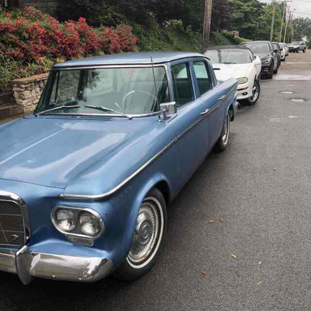 Studebaker Lark 1962 image number 1