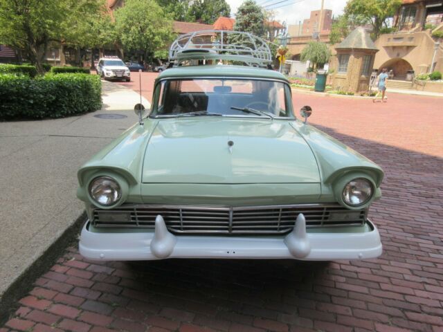 Ford Sedan Delivery 1957 image number 25