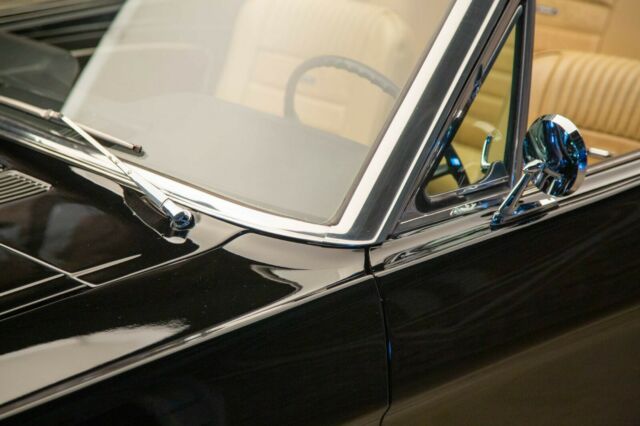 Ford Mustang 1965 image number 10