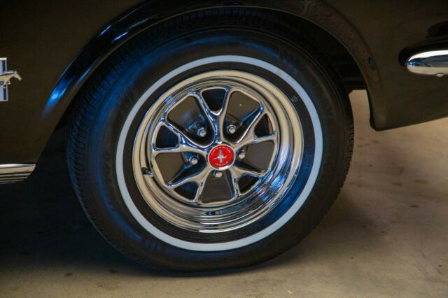 Ford Mustang 1965 image number 32
