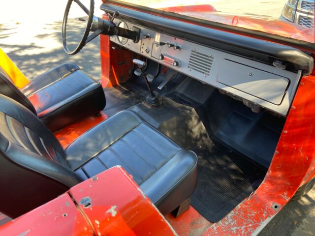 Ford Bronco 1966 image number 9