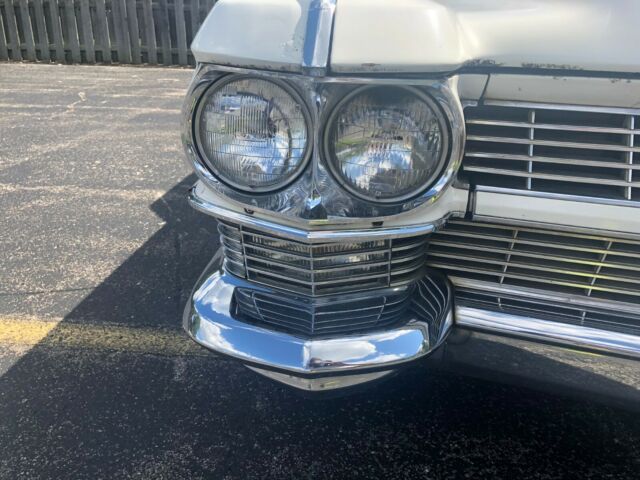 Cadillac DeVille 1964 image number 22