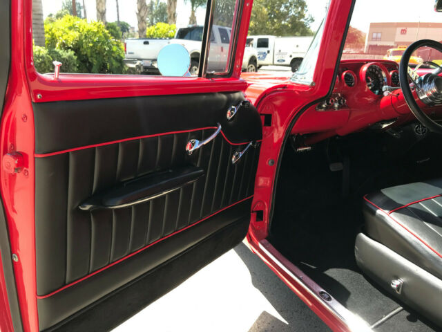 Chevrolet Bel Air/150/210 1957 image number 31