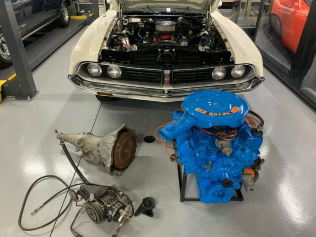 Ford Torino 1971 image number 13