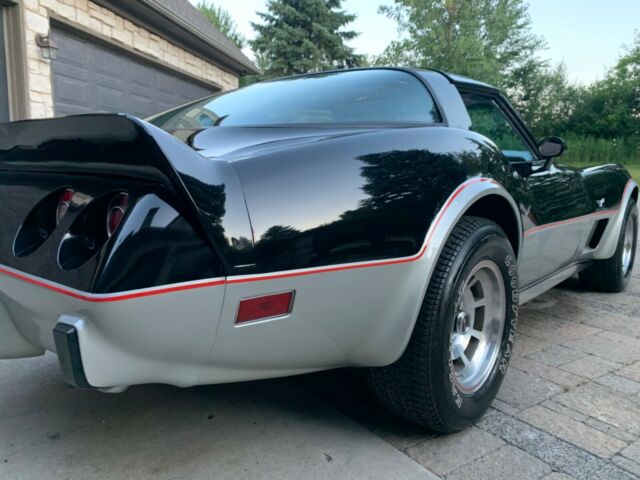 Chevrolet Corvette 1978 image number 33