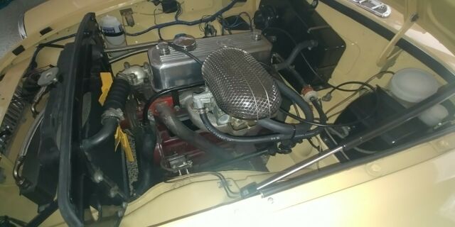 MG MGB 1969 image number 23