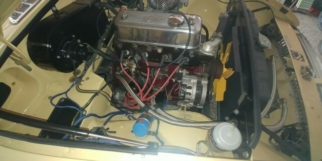 MG MGB 1969 image number 3
