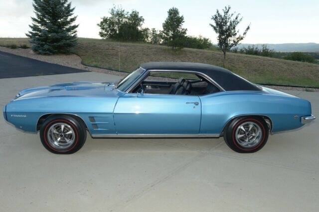 Pontiac Firebird 1969 image number 22