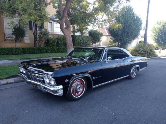 Chevrolet Impala 1965 image number 1