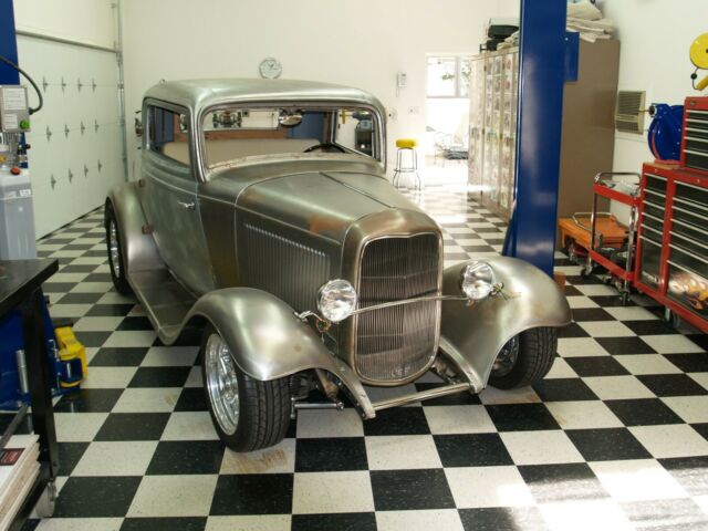 Ford Model B 1932 image number 34