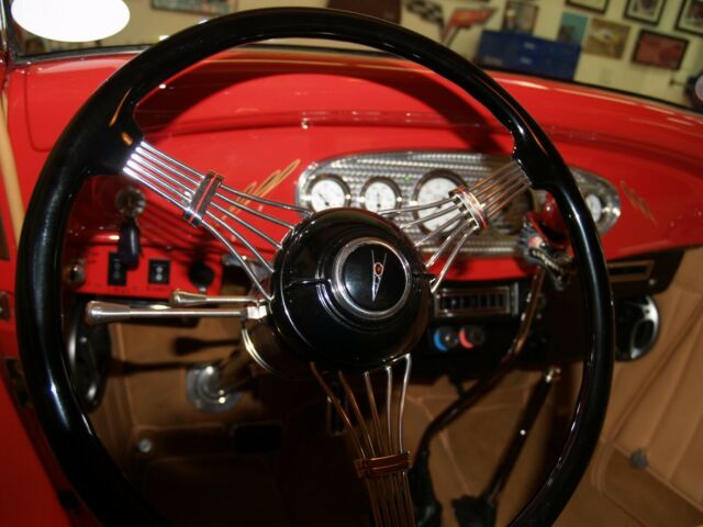 Ford Model B 1932 image number 9