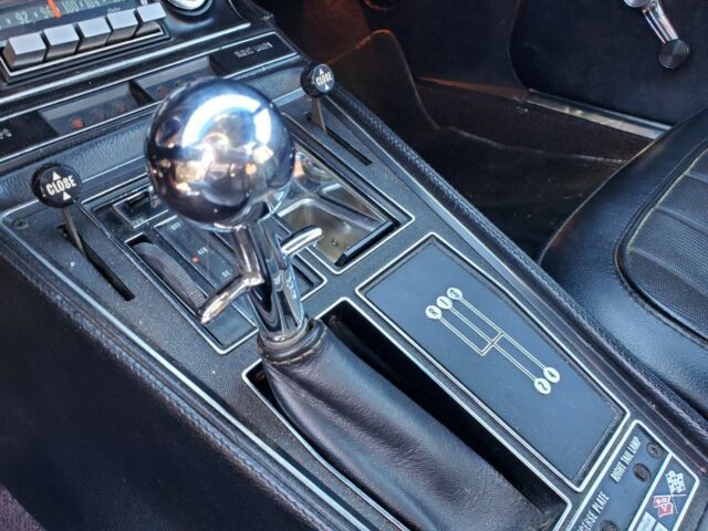Chevrolet Corvette 1970 image number 35