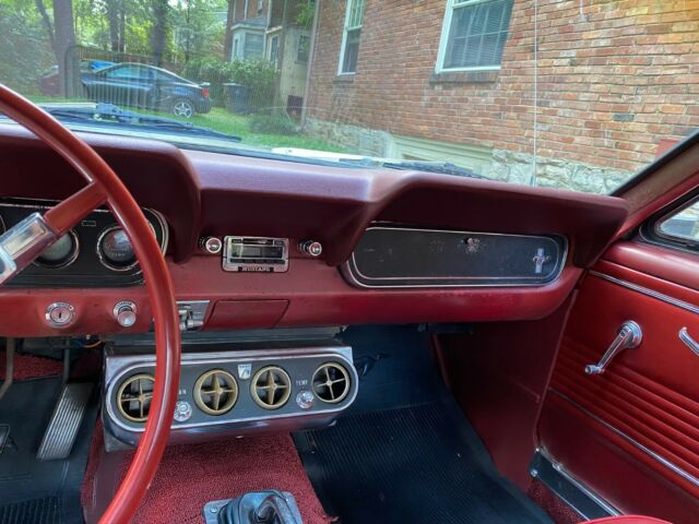 Ford Mustang 1966 image number 12