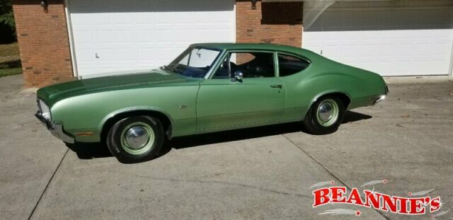 Oldsmobile Cutlass 1970 image number 24