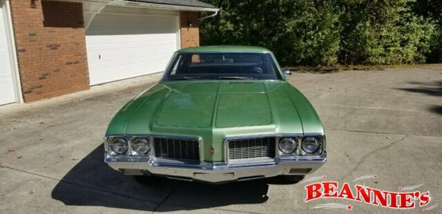 Oldsmobile Cutlass 1970 image number 28