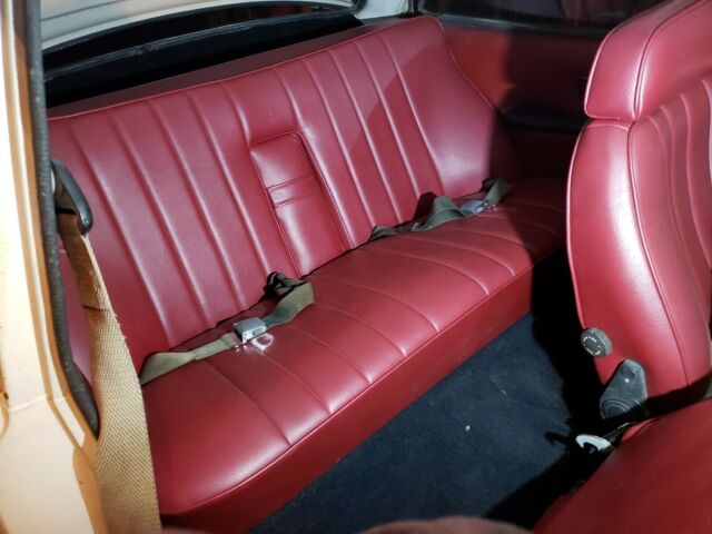Volvo 142 1968 image number 4
