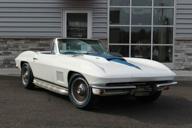 Chevrolet Corvette 1967 image number 4